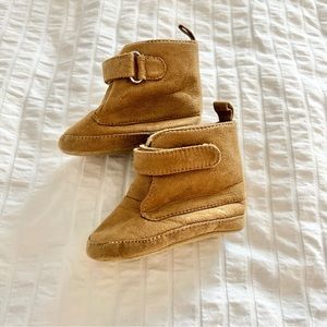 3 for $20 Joe Fresh Faux Suede Velcro Baby Booties Sz 3